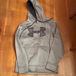 Gray Under Armour Sweatshirt